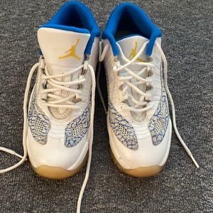 Jordan 11 Retro Low 5.5